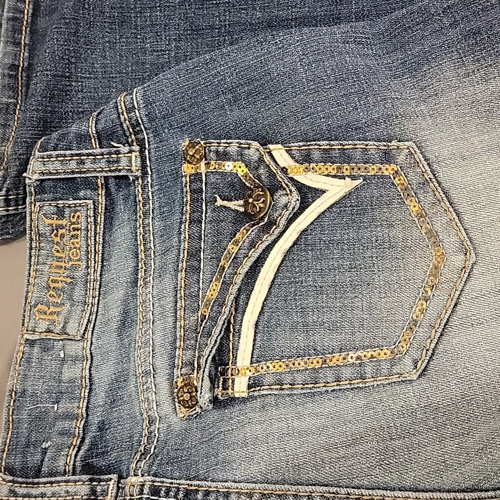 Request Jeans - Picture 6 of 8